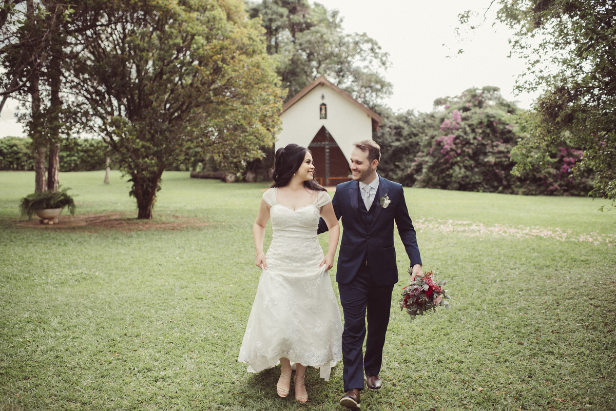  fazenda Marambaia, natureza, love, amor, Jonathan Januario, foto, fotografia, Araras, leme, limeira,campinas, São Paulo, Rio claro, folk, lifeStyle, montanha, foto na fazenda, casamento de dia, noiva, vestido de noiva, vestida pra casar, lápis de noiva