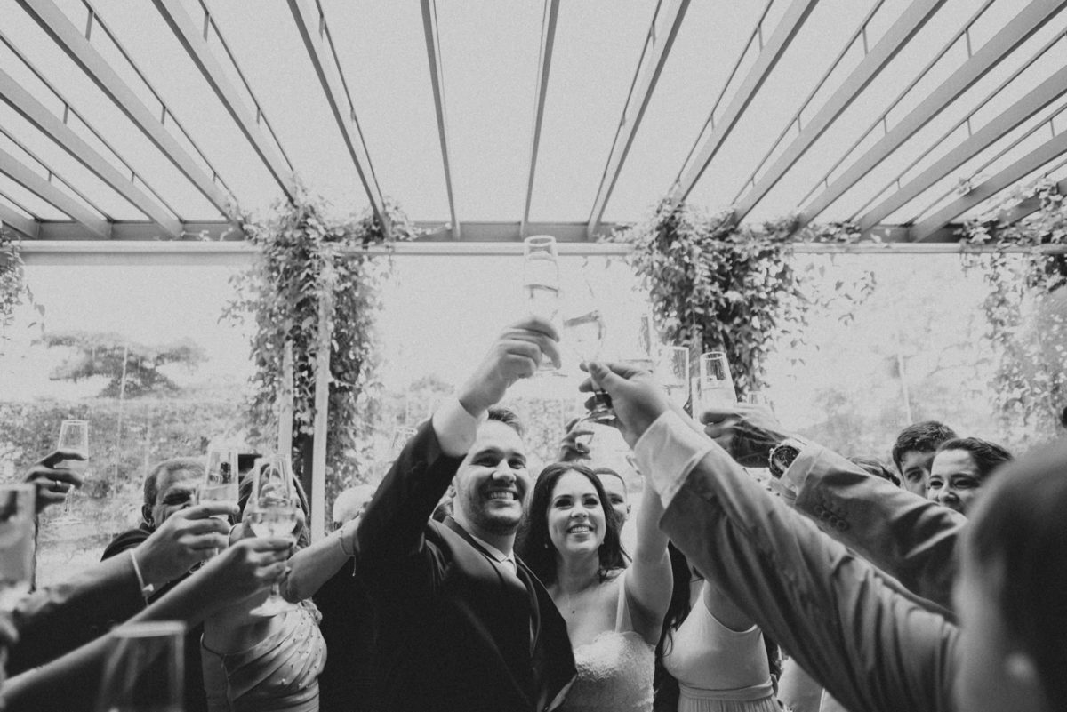  fazenda Marambaia, natureza, love, amor, Jonathan Januario, foto, fotografia, Araras, leme, limeira,campinas, São Paulo, Rio claro, folk, lifeStyle, montanha, foto na fazenda, casamento de dia, noiva, vestido de noiva, vestida pra casar, lápis de noiva