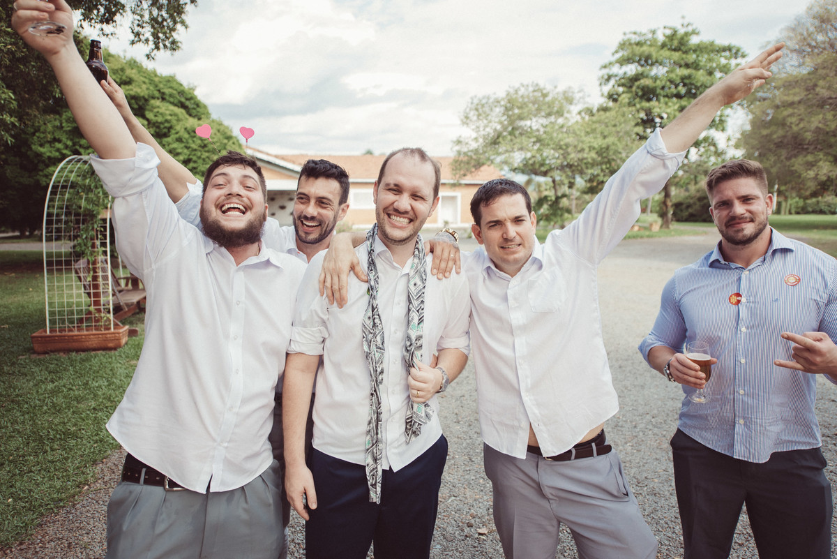  fazenda Marambaia, natureza, love, amor, Jonathan Januario, foto, fotografia, Araras, leme, limeira,campinas, São Paulo, Rio claro, folk, lifeStyle, montanha, foto na fazenda, casamento de dia, noiva, vestido de noiva, vestida pra casar, lápis de noiva