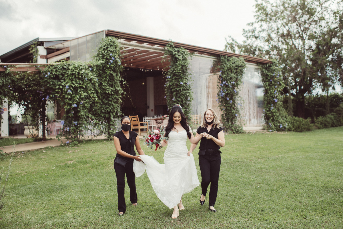  fazenda Marambaia, natureza, love, amor, Jonathan Januario, foto, fotografia, Araras, leme, limeira,campinas, São Paulo, Rio claro, folk, lifeStyle, montanha, foto na fazenda, casamento de dia, noiva, vestido de noiva, vestida pra casar, lápis de noiva