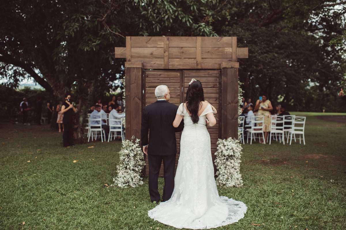 fazenda Marambaia, natureza, love, amor, Jonathan Januario, foto, fotografia, Araras, leme, limeira,campinas, São Paulo, Rio claro, folk, lifeStyle, montanha, foto na fazenda, casamento de dia, noiva, vestido de noiva, vestida pra casar, lápis de noiva