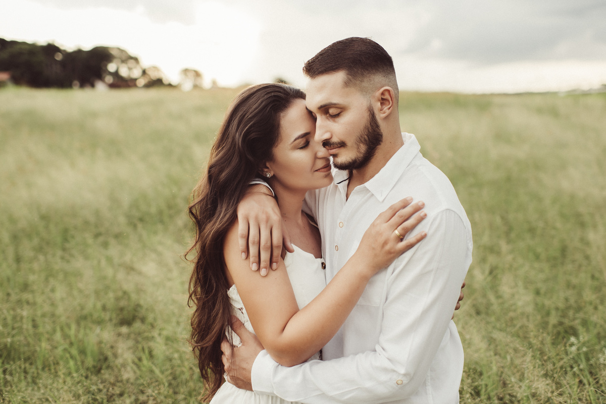 Ensaio em Rio Claro-SP, casal apaixonado, natureza - love, amor, casal, Jonathan Januario, foto, fotografia, Araras, leme, limeira,campinas, São Paulo, folk, lifeStyle, Vsco, montanha, foto na fazenda, Holambra, Mariporã, theos holambra