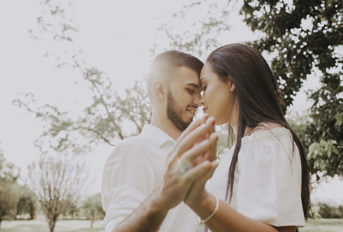 Ensaio em Rio Claro-SP, casal apaixonado, natureza - love, amor, casal, Jonathan Januario, foto, fotografia, Araras, leme, limeira,campinas, São Paulo, folk, lifeStyle, Vsco, montanha, foto na fazenda, pico olho d’agua, Mariporã, foto em montanha