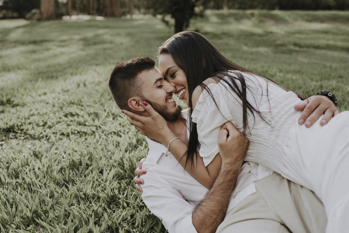 Ensaio em Rio Claro-SP, casal apaixonado, natureza - love, amor, casal, Jonathan Januario, foto, fotografia, Araras, leme, limeira,campinas, São Paulo, folk, lifeStyle, Vsco, montanha, foto na fazenda, pico olho d’agua, Mariporã, foto em montanha