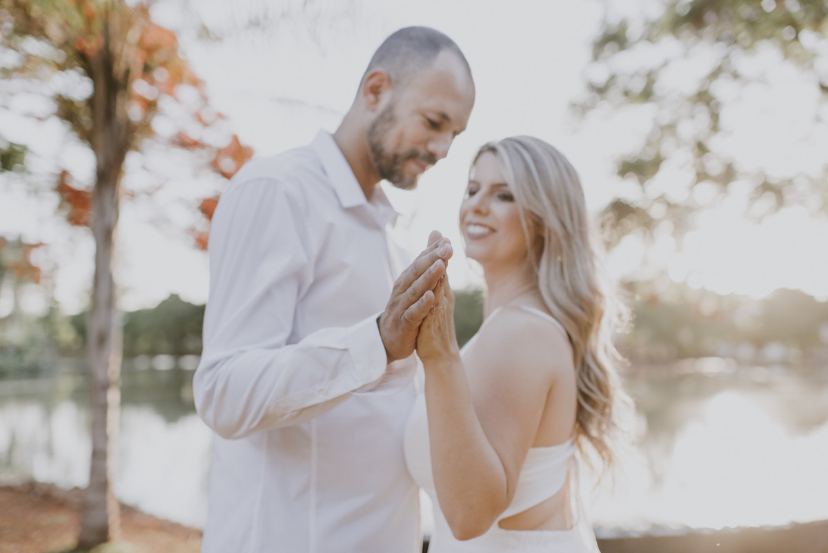 
Ensaio em Araras-SP,  Jonathan Januario FOTOGRAFIAS, fotografo de Araras, fotografo em limeira, ensaio no parque ecológico de Araras, foto na fazenda, aloha fotografias, fotografo em campinas, casamento em Araras, parque ecologico Araras, noiVa de Arara
