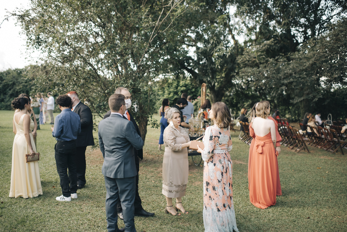 casal apaixonado, casamento na natureza, Jonathan Januario, casamento Boho, fotografo em Araras, fotografo em limeira, fotografo em  São Paulo , foto na fazenda, casamento de dia, noiva, vestido de noiva, aloha  fotografias, lápis de noiva, amora fotograf