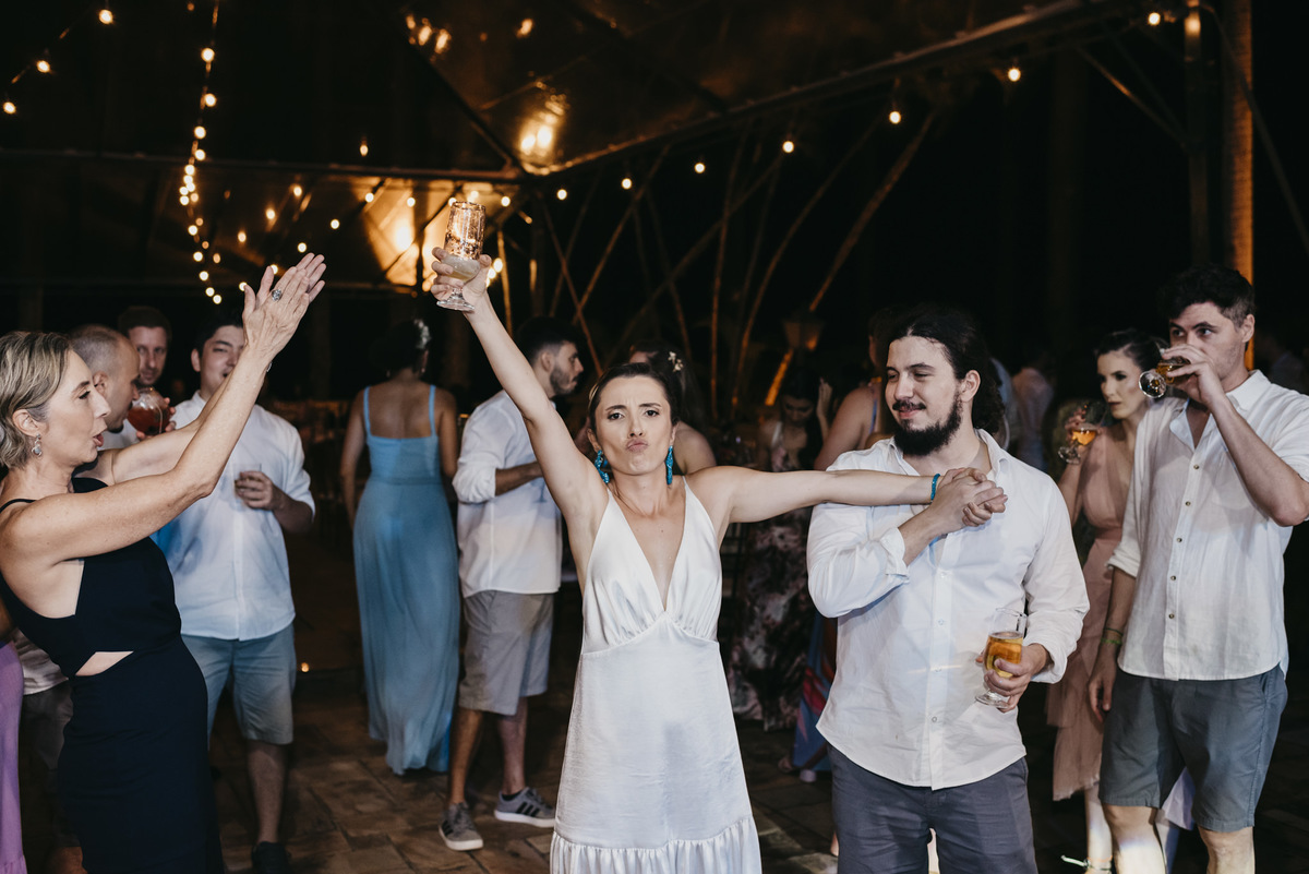 casar de dia, casamento na natureza, Jonathan Januario, casamento Boho, fotografo em Araras, fotografo em limeira, casamento na fazenda, casamento de dia, noiva, vestido de noiva, aloha  fotografias, lápis de noiva, fokka, gustavo carreiro