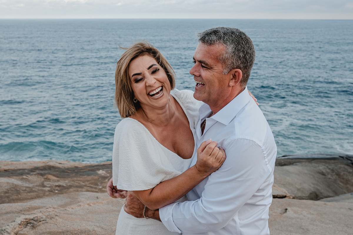 ensaio bodas, noiva se divertindo 