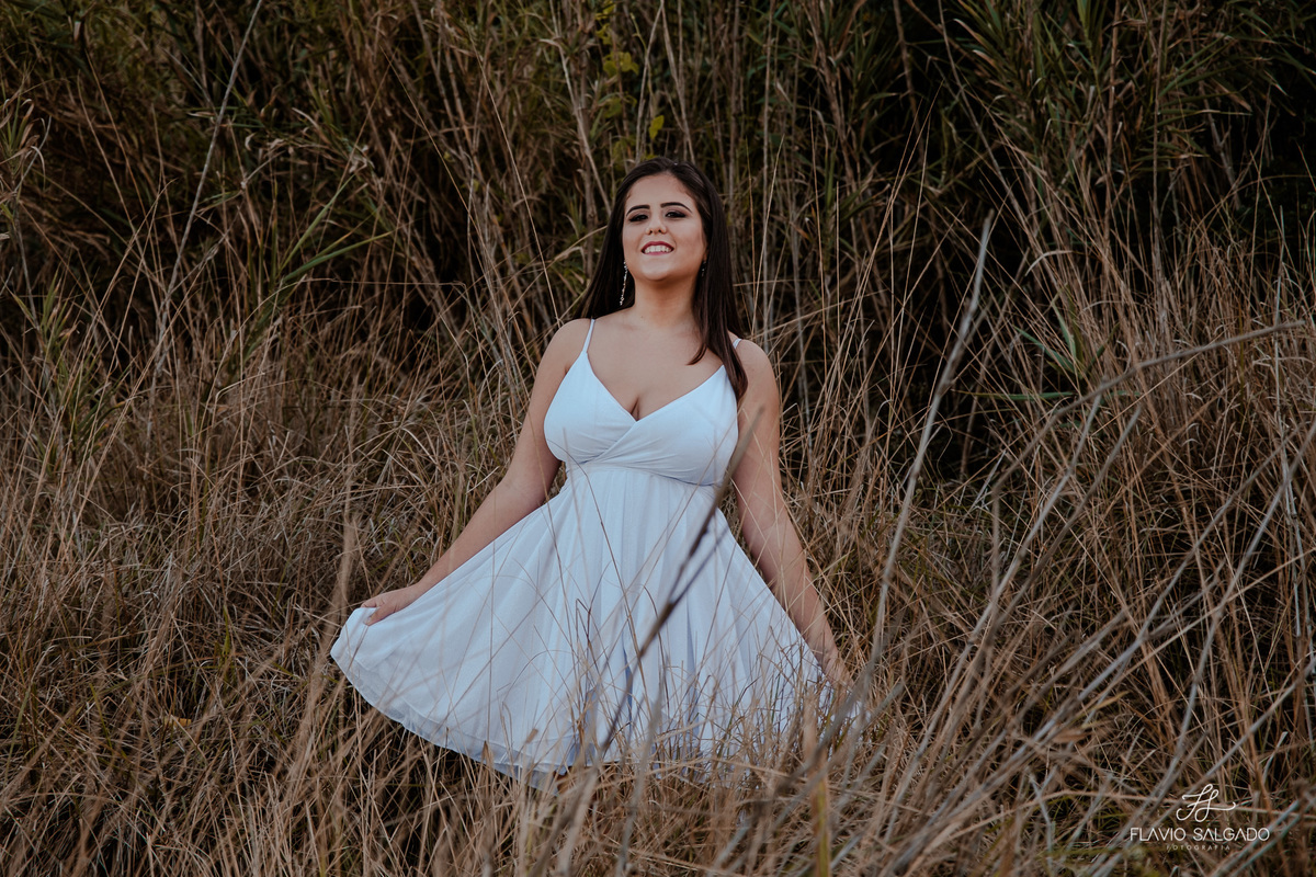 Ensaio fotográfico debutante, fotos ensaio 15 anos Rio de Janeiro, Ensaio 15 anos com um dia de sol em Praia de Grumari