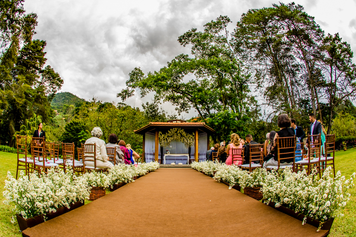 casamento ao ar livre luz suave