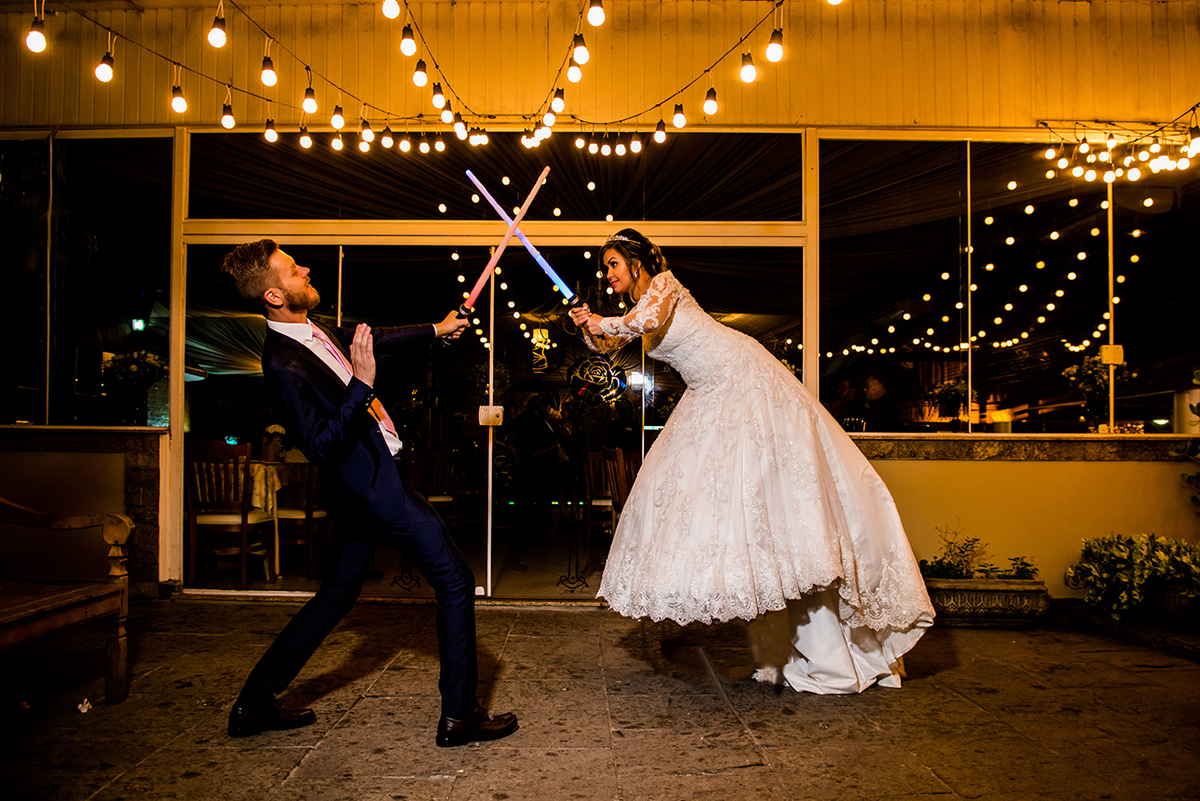 foto divertida do casal star wars