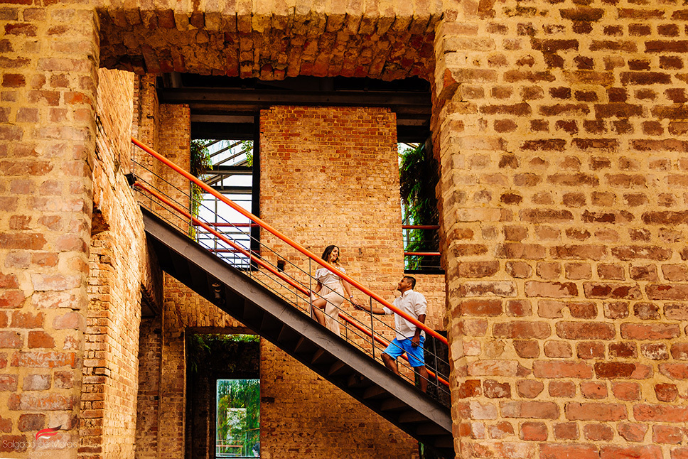 foto de casal nas ruinas