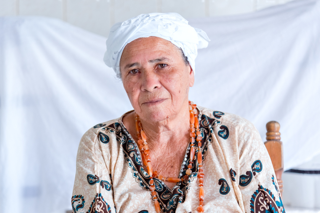 Iyá Bequinha de Oxum liderança do terreiro Ilê Ominmafé de tradição Ketu em Aracaju.