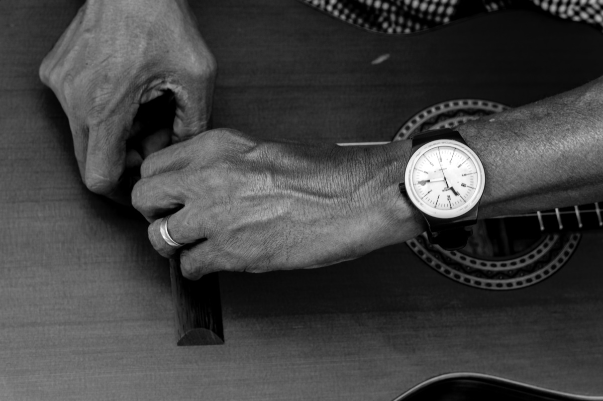 Afinando o violão 
Making-of 