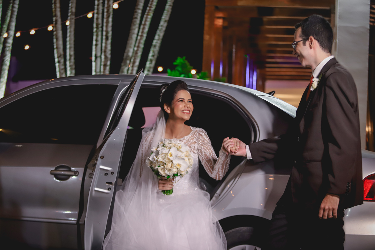 Casamento - Douglas & Sara



Em clima de muito amor, e fortes emoções foi impossível segurar as lágrimas em algum s momentos.

de olho e todos os. momentos obtivemos imagens únicas de momentos especiais durante todo o casamento.

foi muito bom estar com 