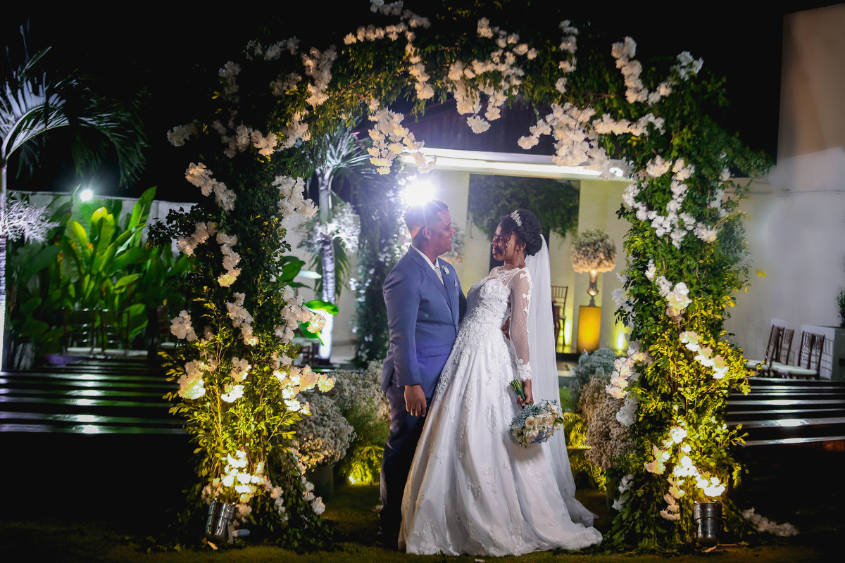 #leandrosilvaStudio #noivas #vestidodenoiva #casamento #prewedding #fotografodecasamento