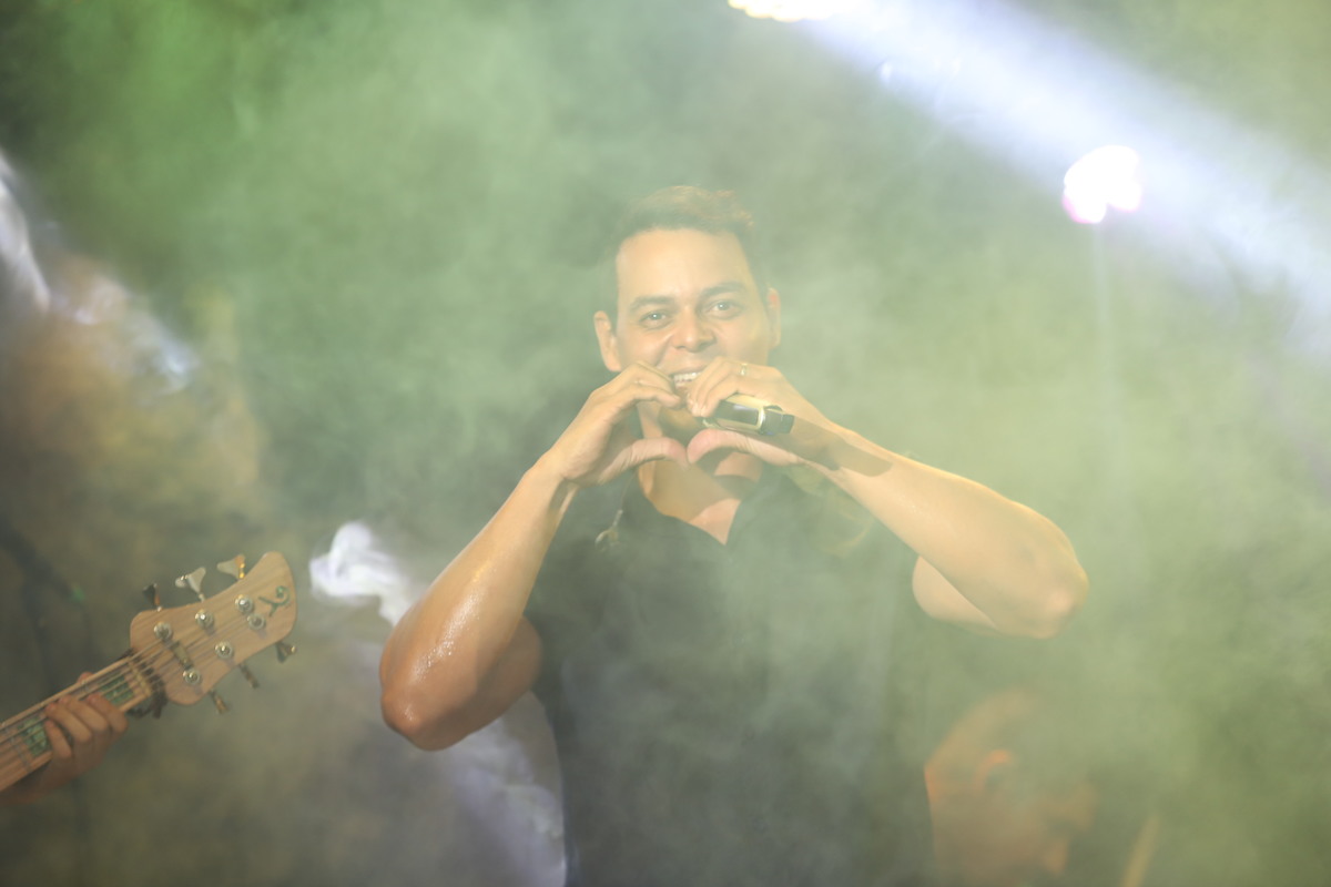 #noivas 
#vestidodenoiva
#bolodenoiva
#fotografodecasamento
#leandrosilvastudio
#leandrosilvastudiofotografico