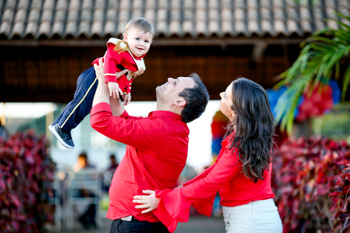 #leandrosilvaStudio #fotografandosentimentos #decor #kids #kidspart #fotodecrianca #carpina #limoeiro #nazaredamata #lovekids #amordemae #ensaionewborn  #fotodecriança #paris #niver