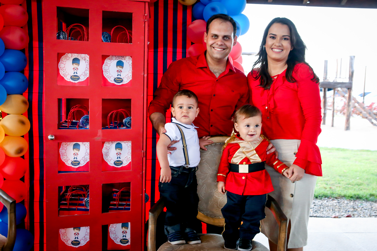 #leandrosilvaStudio #fotografandosentimentos #decor #kids #kidspart #fotodecrianca #carpina #limoeiro #nazaredamata #lovekids #amordemae #ensaionewborn  #fotodecriança #paris #niver