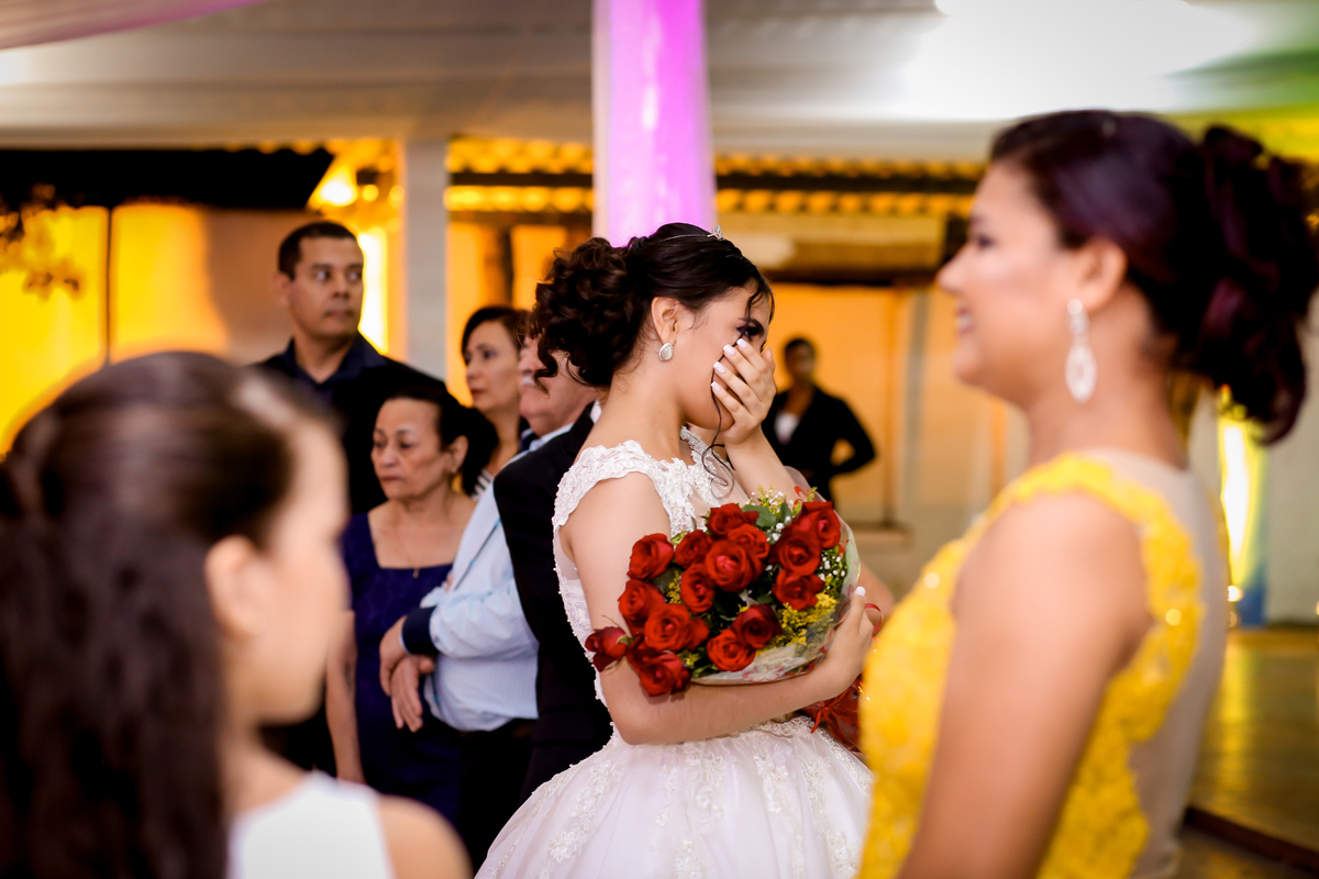 #ensaio15anos #15anosrecife #debutante #noivas #meninasde15  #festade15anos #carpina #limoeiro #nazaredamata #Expornoivas #noivasderecife #weddingbrasil #carpina #limoeiro #nazaredamata #Expornoivas #noivasderecife #noivasderecife #casamento #noivas #deco