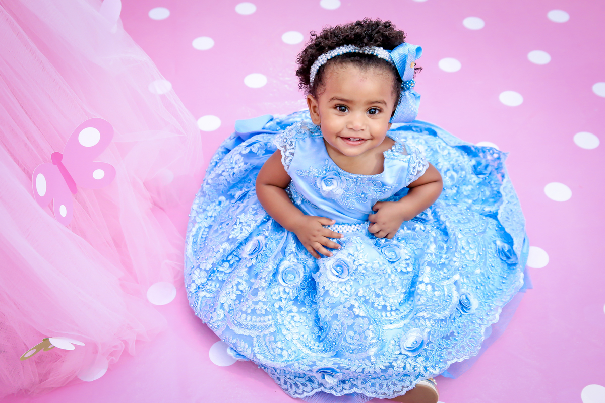 ✔ Olá genteeee!!!!... Quero lhes apresentar O Jardim da Heloíse! que por sinal estava tão cheio de borboletas que até agora eu sonho com borboletas! (rsrs)
#leandrosilvastudio
#leandrosilvastudiofotografico
#leandrosilva
#fotografiainfantil