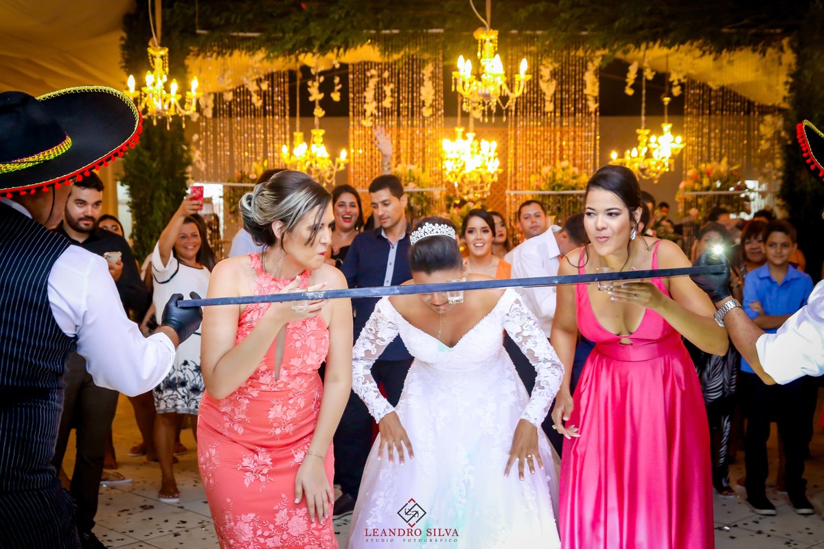 ✔ Casamento - Bruno e Aline
#leandrosilvastudio
#leandrosilvastudiofotografico
#leandrosilva
#noivasderecife
#carpina