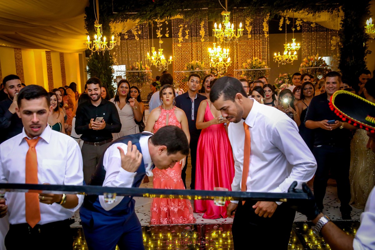 ✔ Casamento - Bruno e Aline
#leandrosilvastudio
#leandrosilvastudiofotografico
#leandrosilva
#noivasderecife
#carpina