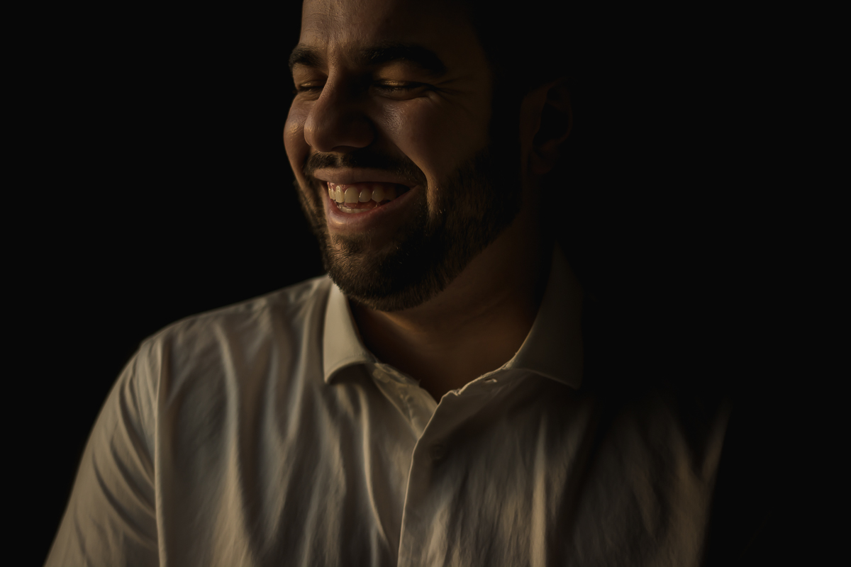 Sorriso makingof do noivo por jocieldes alves fotografo de casamento na paraíba