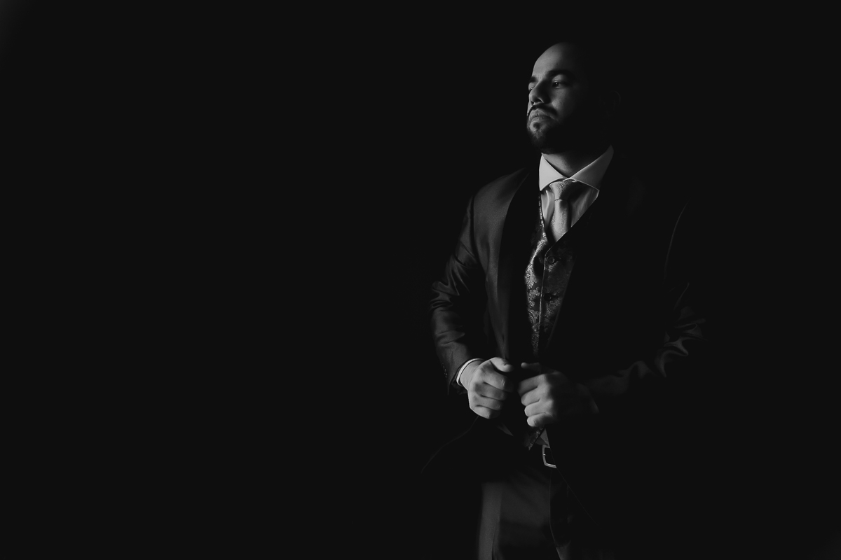 Retrato do noivo no casamento em campina grande jocieldes alves fotografo de casamento na paraíba