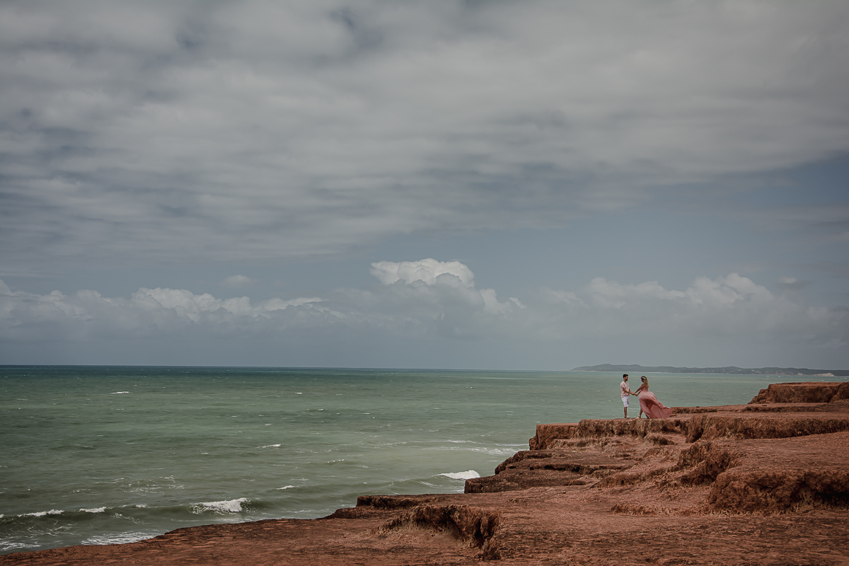 http://www.jocieldesalves.com/portfolio/ensaios/47508-ensaio_elidyane_e_jaymison_em_pipa_rn_por_jocieldes_alves_fotografo_de_casamentos_na_paraiba
