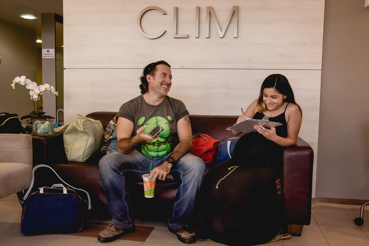 mãe chegando no parto na clim realizado pelo fotografo pb jocieldes alves