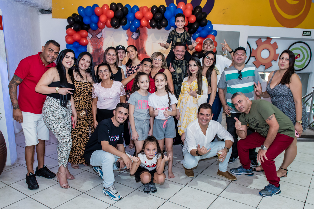 fotografia com os familiares e amigos