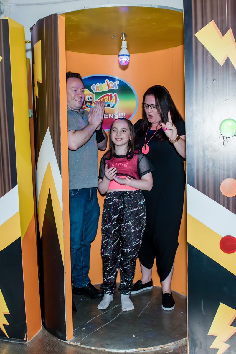 saindo da maquina do parabéns