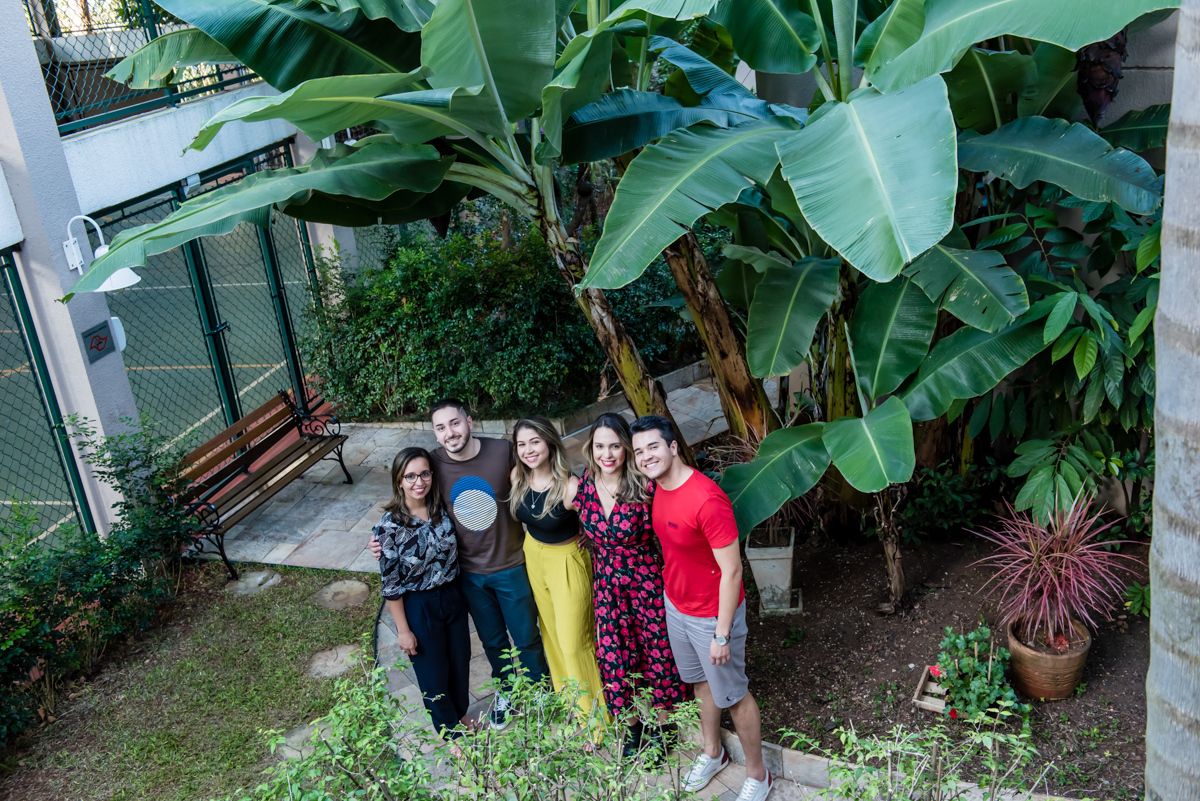 sessão de fotos no jardim