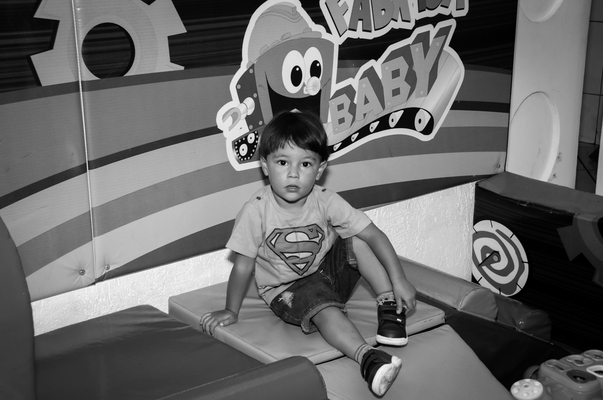 brincadeiras legais na área baby no Buffet Fábrica da Alegria, Morumbi, SP, festa intantil, tema da mesa minie azul, Valentina 1 aninho