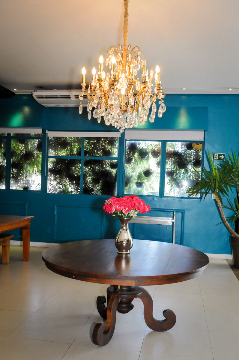 decoração com lustres no Buffet Planeta Prime, Alphaville, SP, festa intantil, tema frozen, Gabriela 3 aninhos