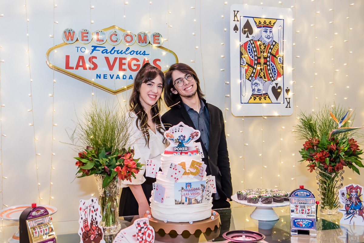 bruno faz foto também com a irmã