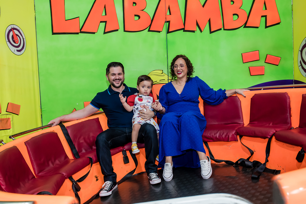 hora da família aproveitar e brincar no brinquedo labamba