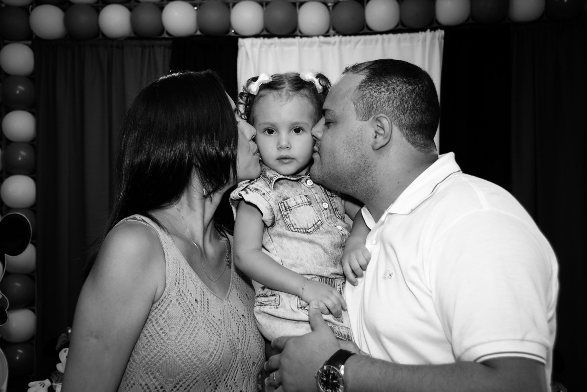 beijinho sanduiche na Festa infantil, Ana Clara 2 aninhos, tema da festa Minie Vermelha, Buffet Balão Mágico, Osaco, SP