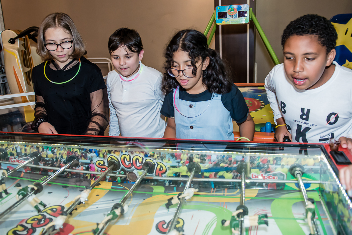 a molecada não perdem tempo e voltam a brincar