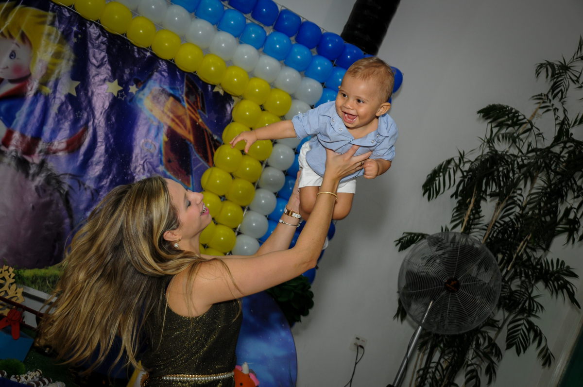 bagunça com a mamãe no Buffet Comics, festa infantil, aniversário de Matheus 1 ano, tema da festa O pequeno príncipe