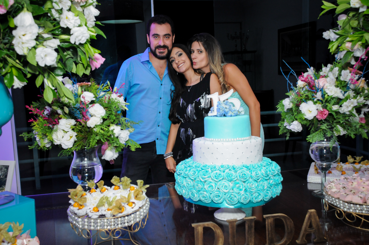 foto pais e filha no Condomínio Alphaville, festa 15 anos Maria Eduard 15 anos