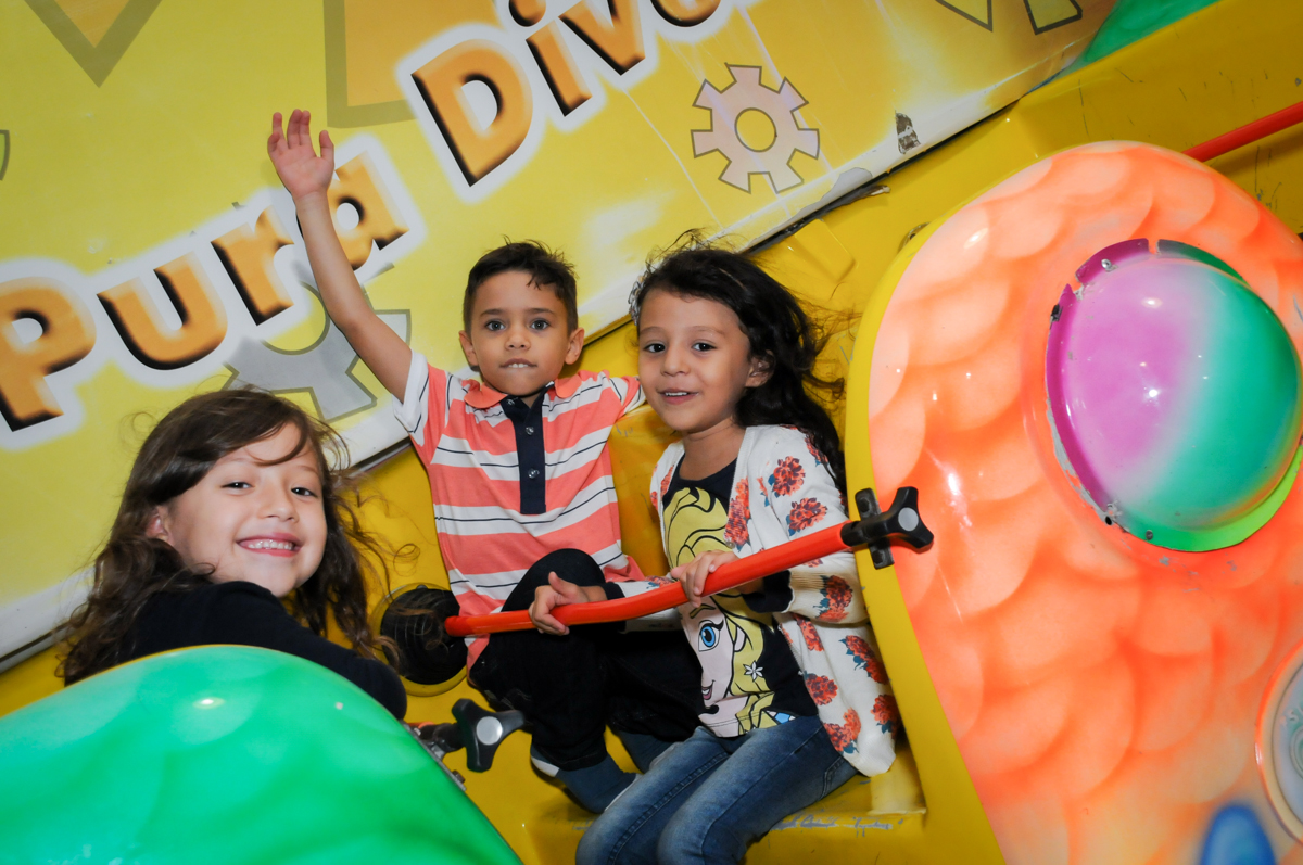 barco vick divertido no Buffet Fábrica da Alegria, Osasco,SP, festa infantil, tema os vingadores, Lucas 5 anos