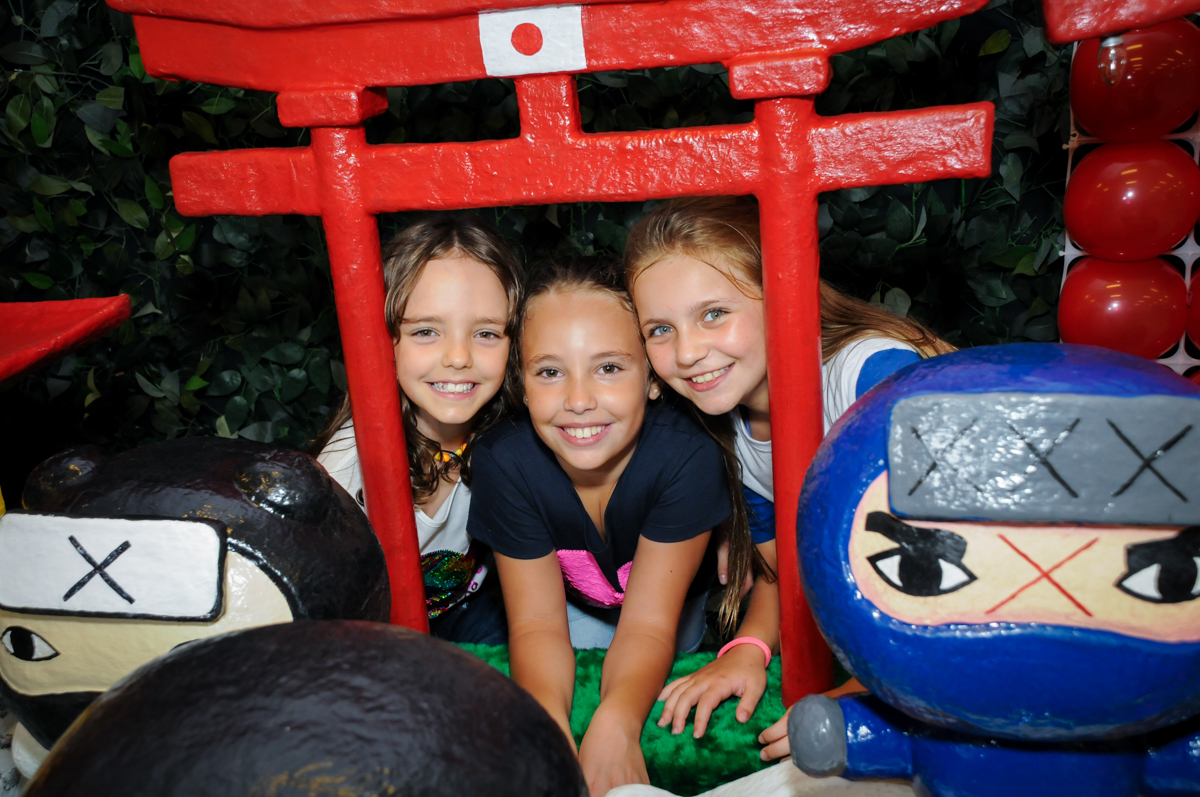 pose para a foto no Buffet Rá Tim Boom,SP, festa infantil, tema pucca