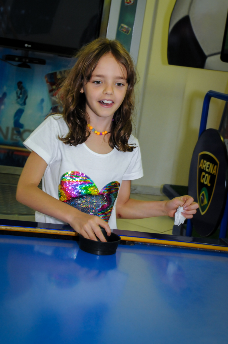 competição no jogo de disco no Buffet Rá Tim Boom,SP, festa infantil, tema pucca