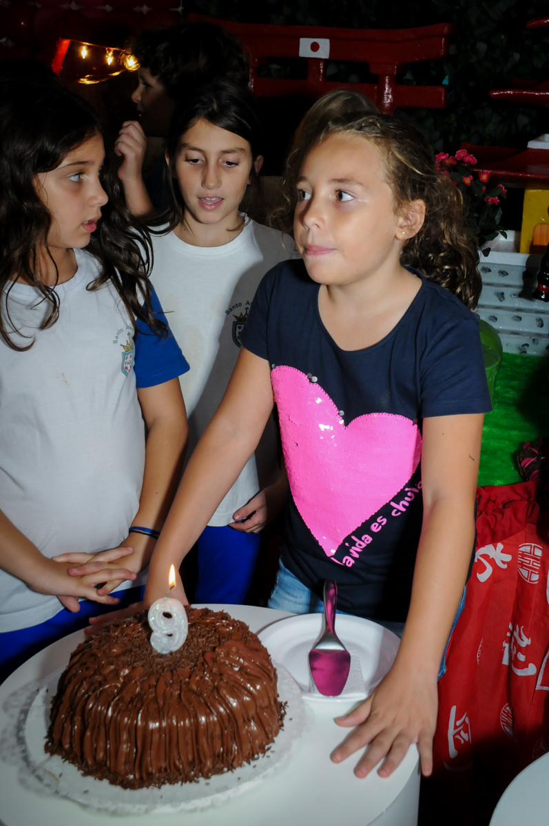 cantando parabéns para a cecília no Buffet Rá Tim Boom,SP, festa infantil, tema pucca