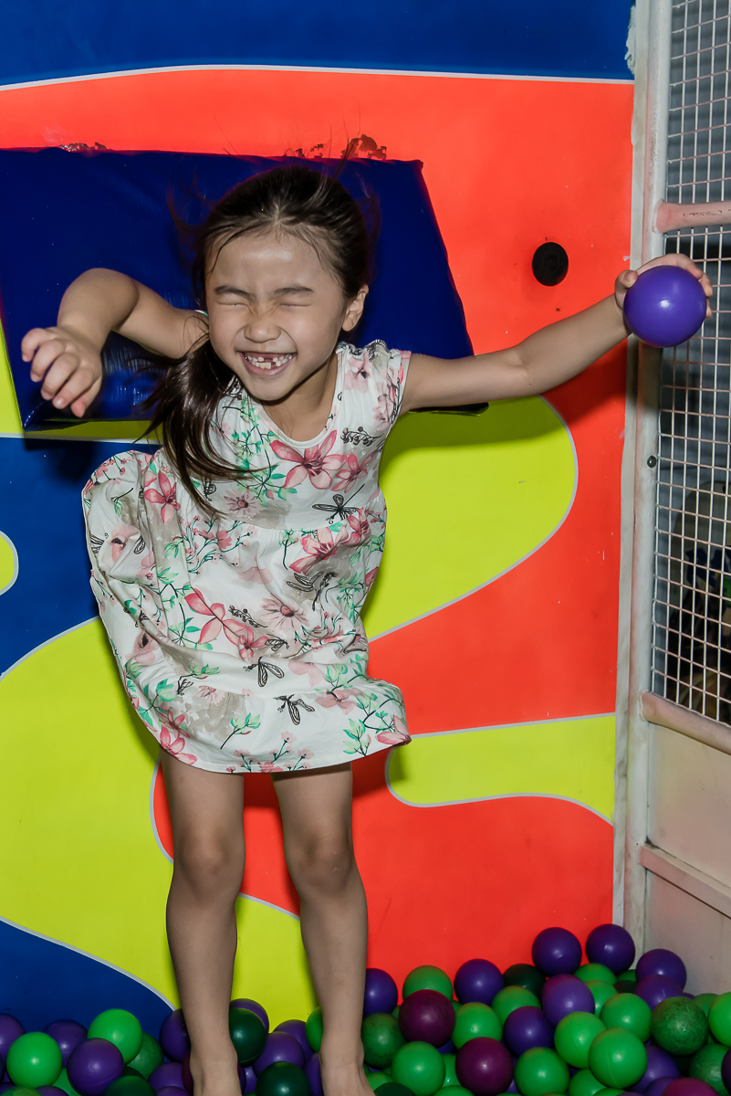 muita adrenalina ao cair do brinquedo tombo legal