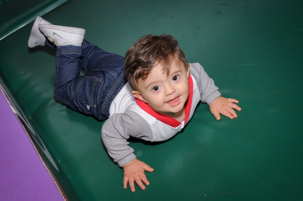 área baby divertida no Buffet infantil  Fábrica da Alegria, osaco, SP, fotografia infantil do aniversário de Adrian 7 anos, tema da festa Iron Man