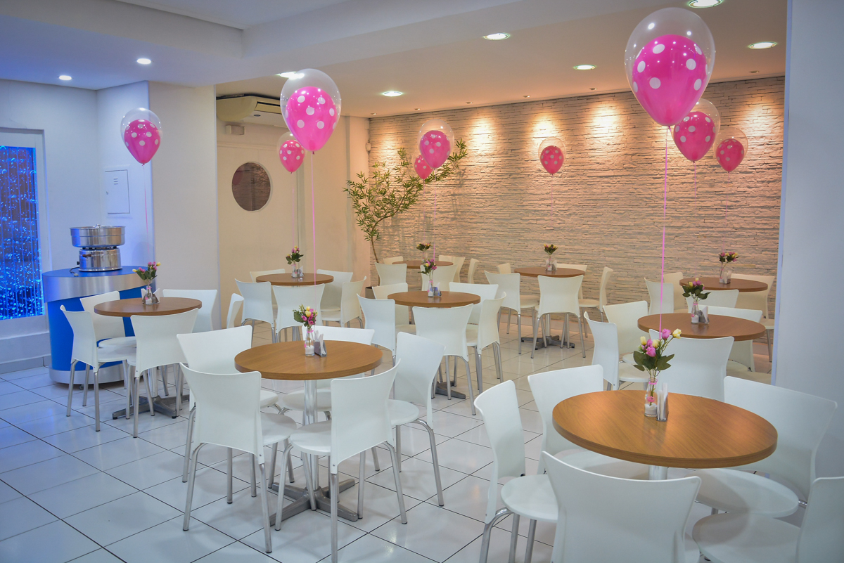 salao-decorado-com-bexigas-buffet-magic-joy-saude-sao-paulo-sp-fotografia-infantil-aniversario-de-isadora-6-anos-tema-da-festa-rapunzel