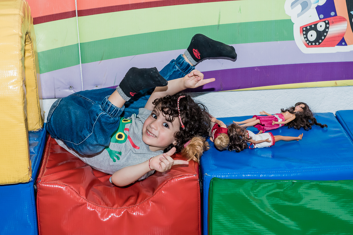 bagunça na area baby